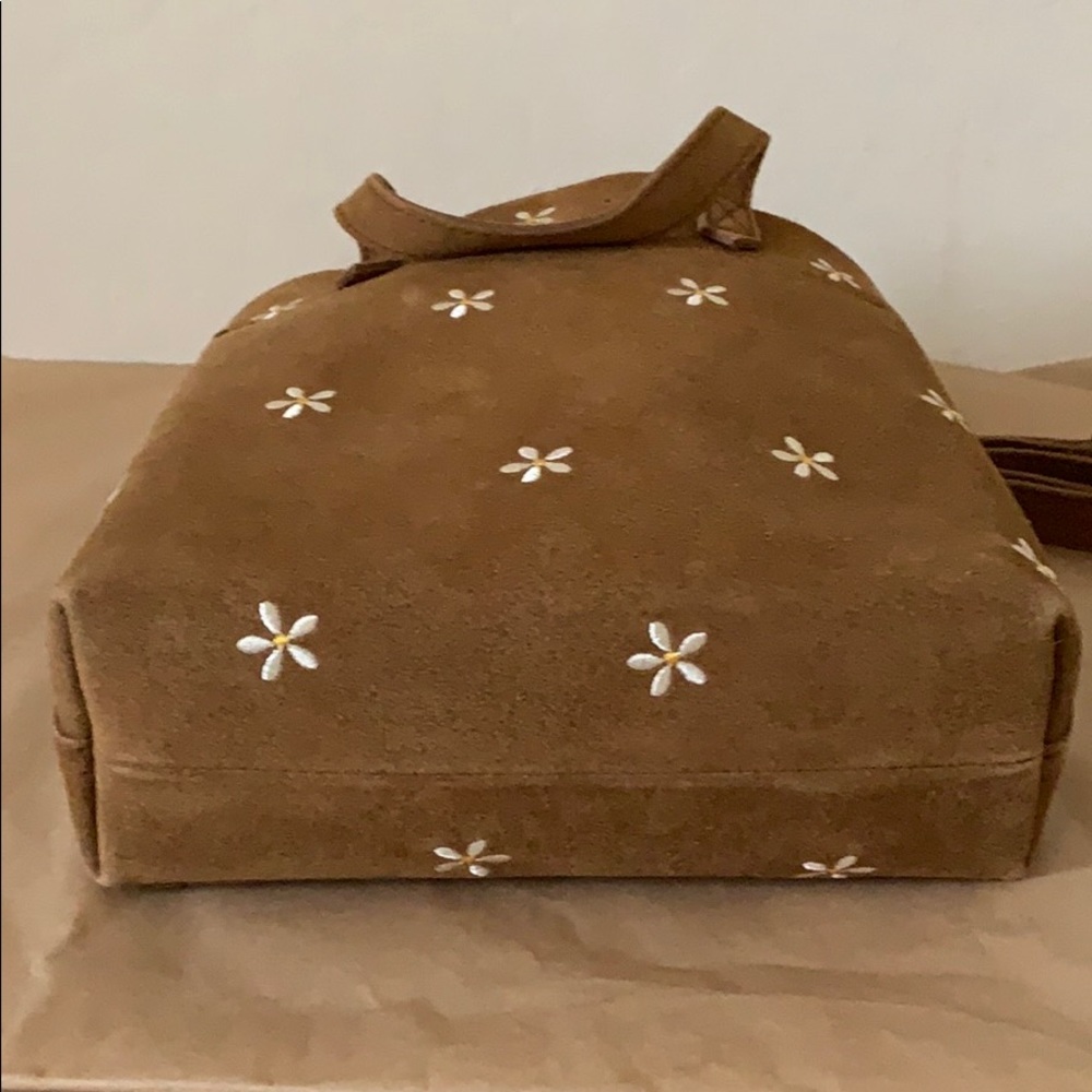 Madewell Small Transport Crossbody: Daisy - Picture 4 of 4